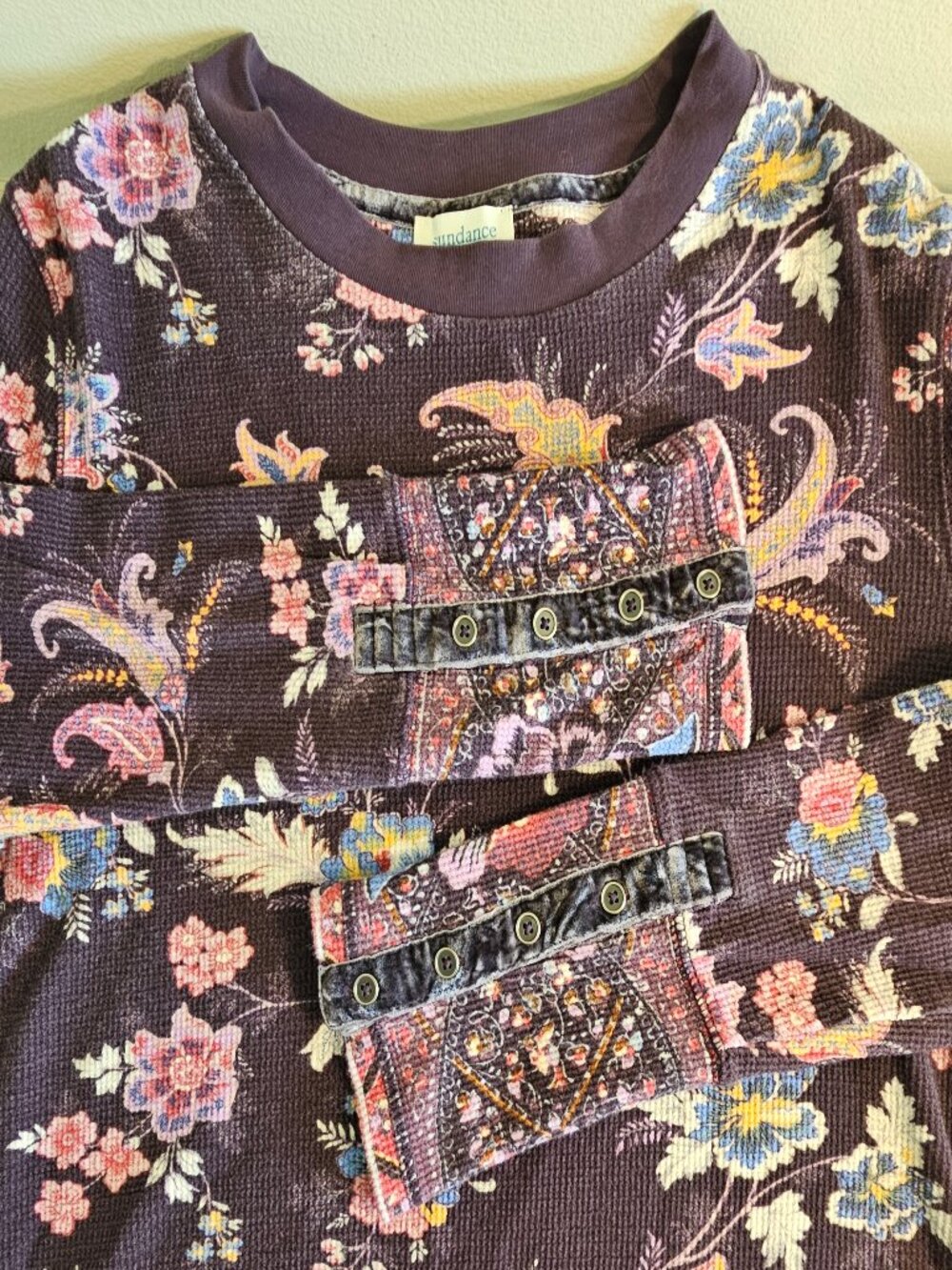 Sundance Waffle Knit Thermal Top Purple Floral  L Button Cuffs Boho - Picture 8 of 8